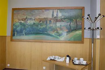 Le Grand Val 2* Chaumont (Haute-Marne)